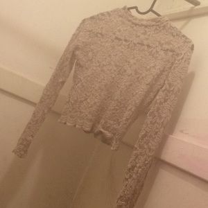 Ambiannce nude crop top